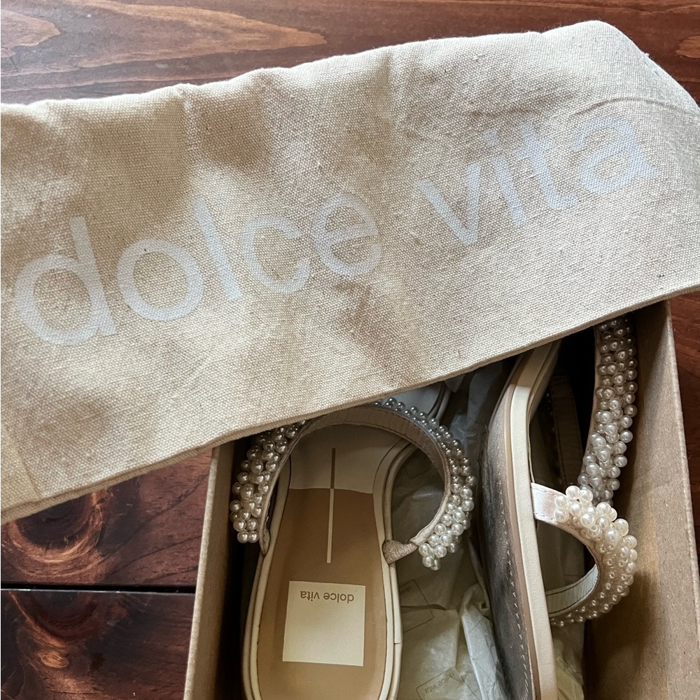 Dolce Vita River Pearl Heels in size 7.5.